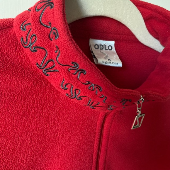 Odlo Women’s Red Fleece Quarter Zip Pullover with Embroidered Collar - Picture 4 of 5